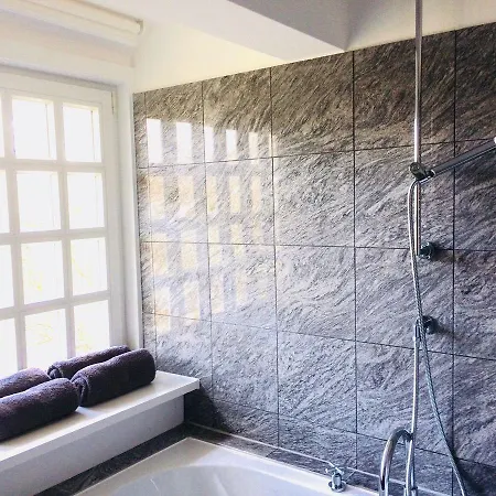 Haus Swarte Wall *
